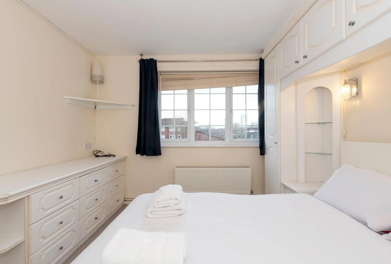 Pass The Keys Spacious 3-Bed Home Woolwich O2 Crossrail London